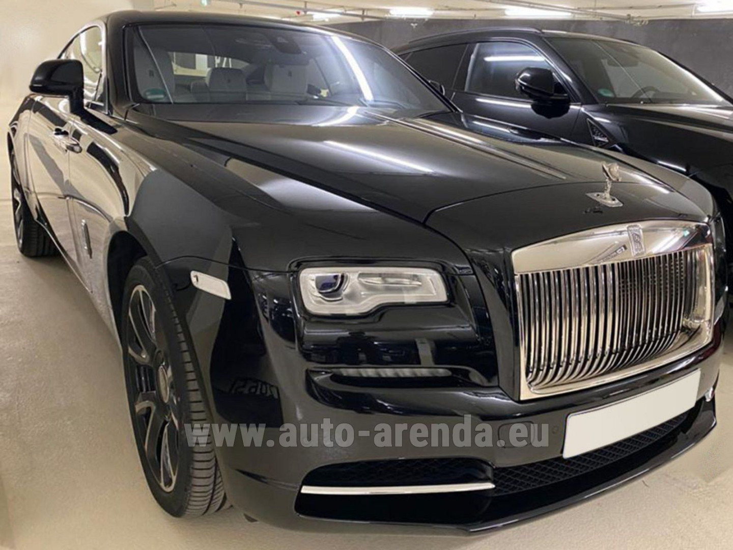 Buy Rolls-Royce Wraith  in Munich